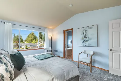 18208 2nd Place W Bothell WA 98012