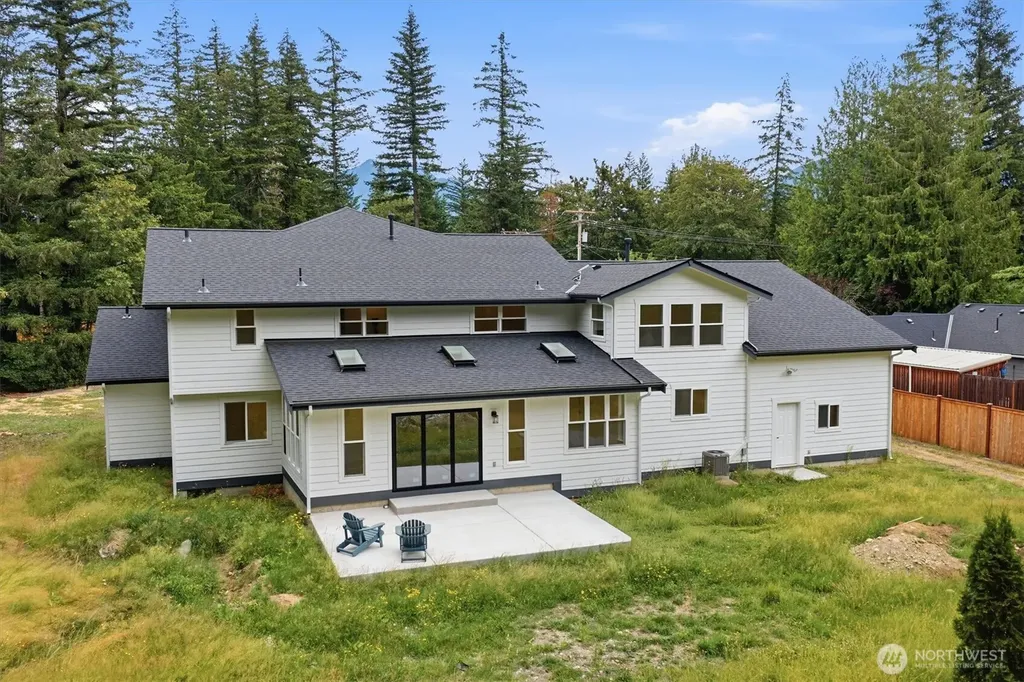 13617 436th Avenue SE North Bend WA 98045