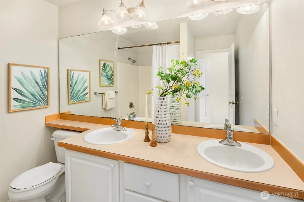 5390 237th Terrace SE Issaquah WA 98029