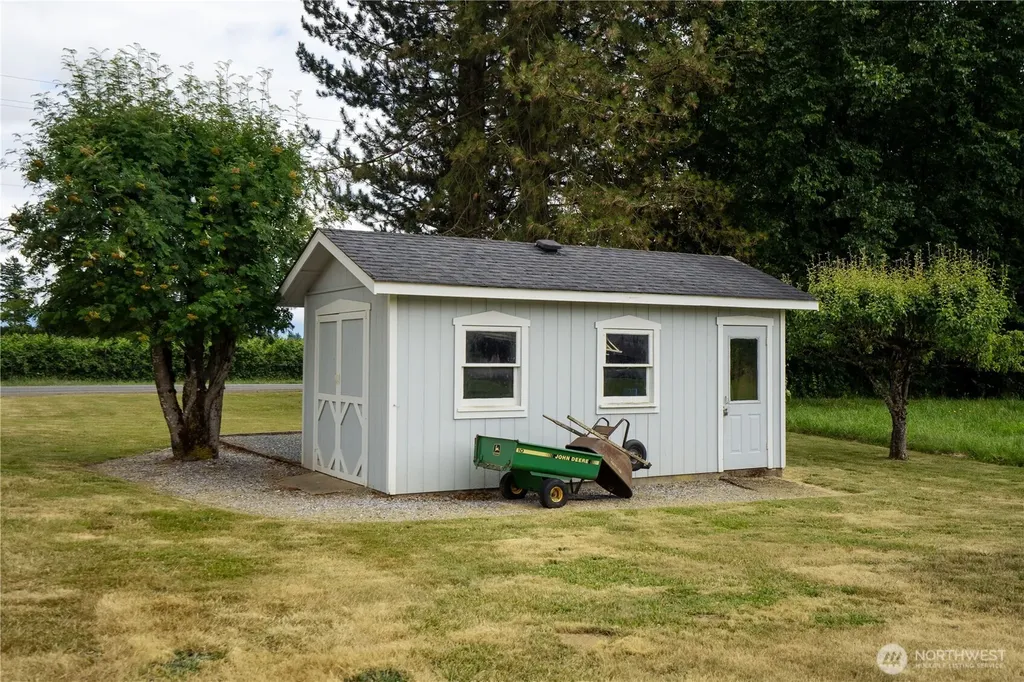 8095 Rathbone Road Ferndale WA 98248