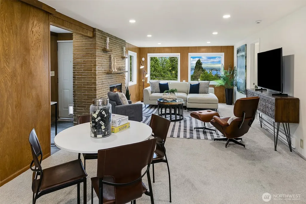 6533 38th Avenue SW Seattle WA 98126