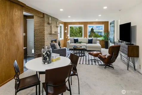 6533 38th Avenue SW Seattle WA 98126