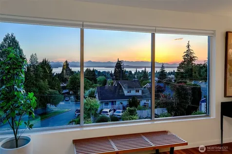 6533 38th Avenue SW Seattle WA 98126