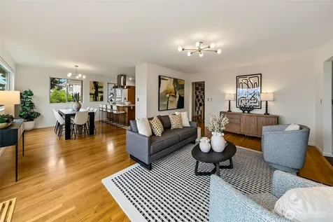 6533 38th Avenue SW Seattle WA 98126