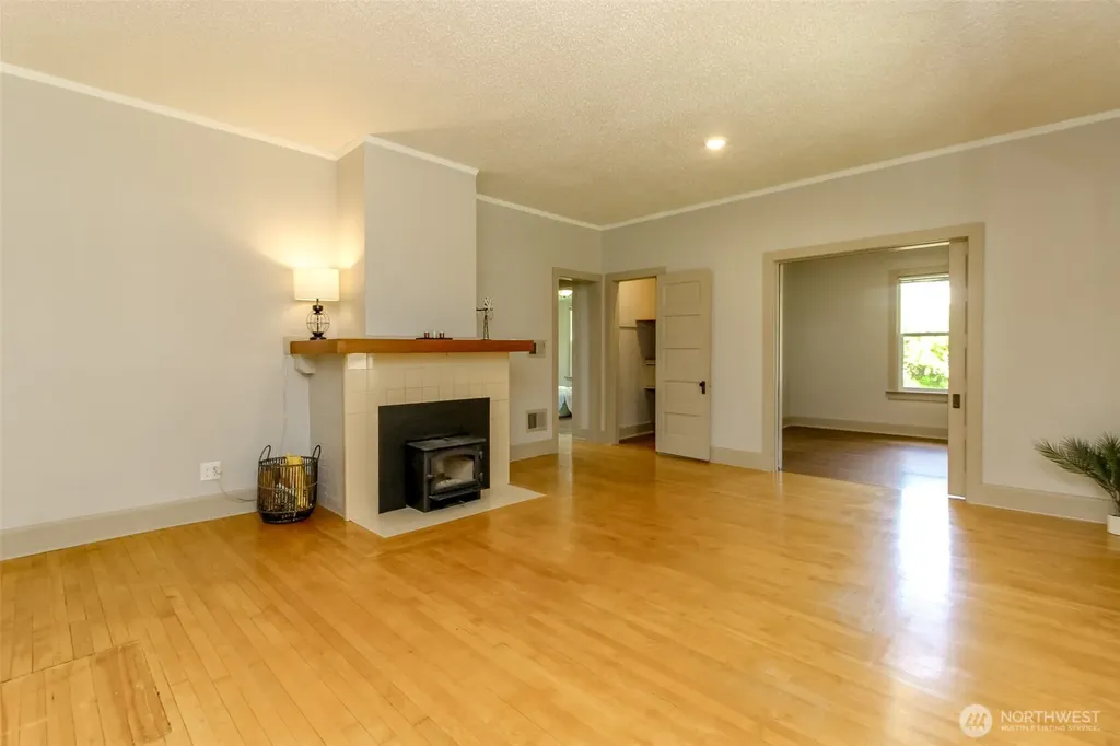 9410 355th Street S Mckenna WA 98558