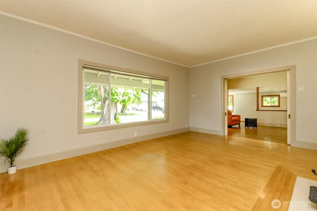 9410 355th Street S Mckenna WA 98558