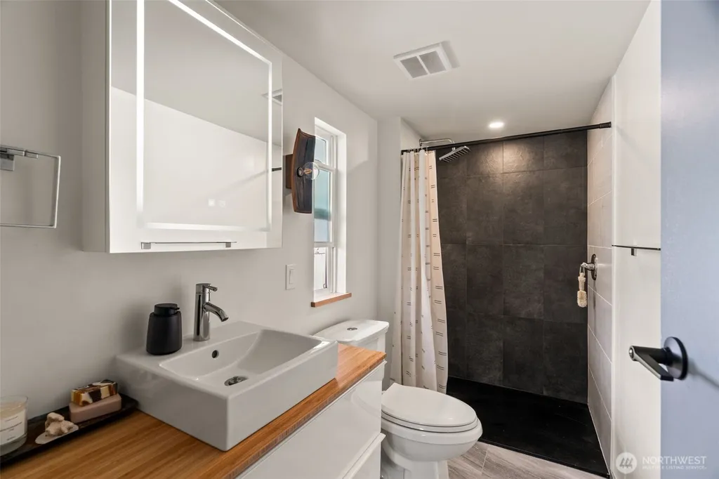 7719 223rd Street SW Edmonds WA 98026
