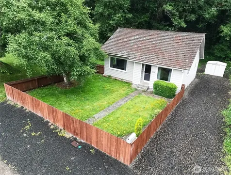 1312 E Summit Street Aberdeen WA 98520