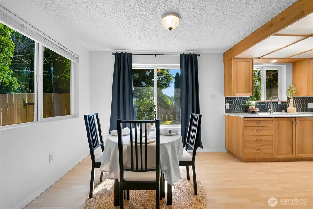 3112 Greenwood Avenue Bellingham WA 98225