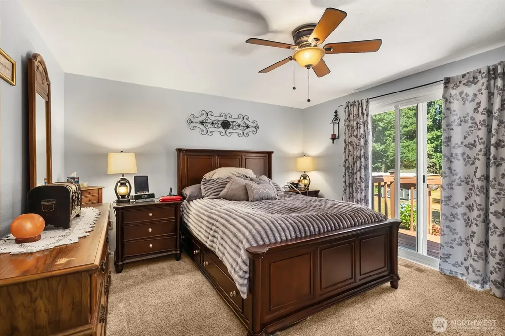 8538 48th Court NE Olympia WA 98516