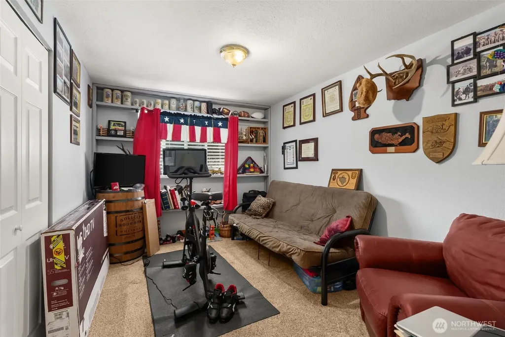 8538 48th Court NE Olympia WA 98516