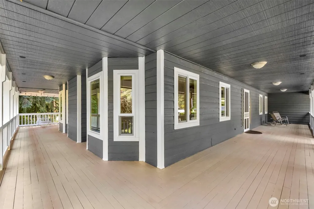 28210 187th Avenue SE Kent WA 98042