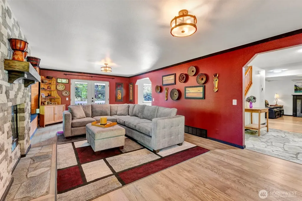 28210 187th Avenue SE Kent WA 98042