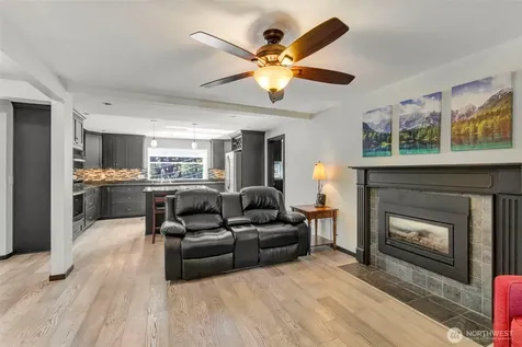 28210 187th Avenue SE Kent WA 98042