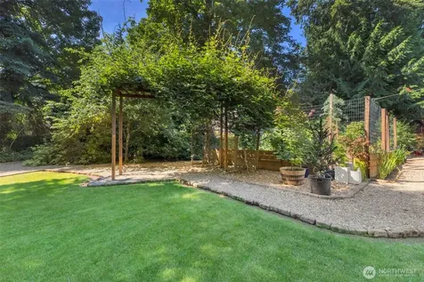 28210 187th Avenue SE Kent WA 98042