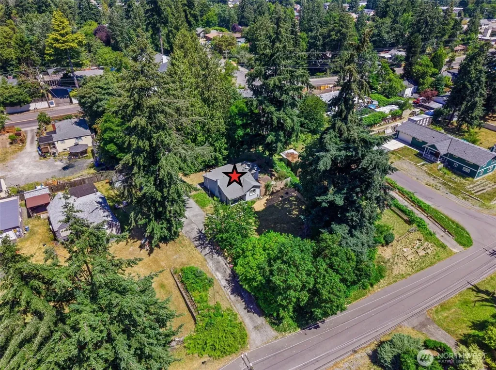 1248 S 129th Street Burien WA 98168
