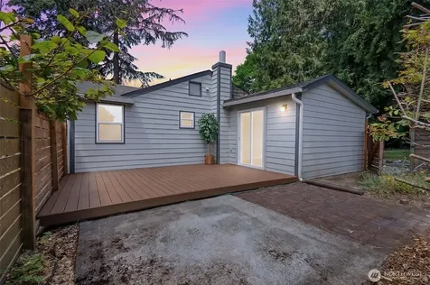 1248 S 129th Street Burien WA 98168