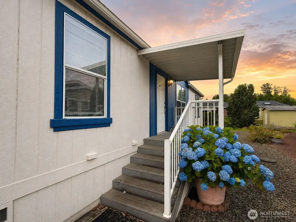 14727 43rd Avenue NE Marysville WA 98271