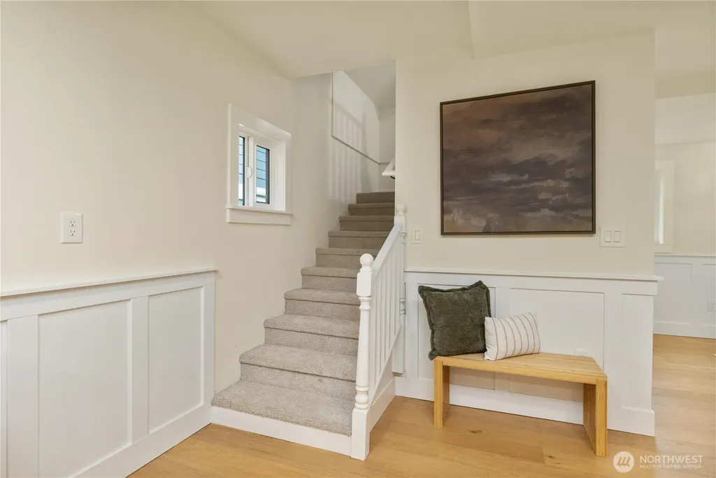 715 27th Avenue Seattle WA 98122