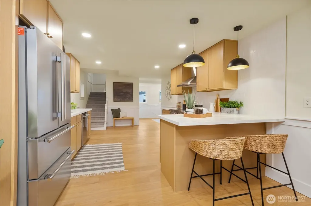 715 27th Avenue Seattle WA 98122