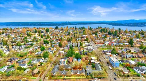 715 27th Avenue Seattle WA 98122