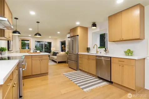 715 27th Avenue Seattle WA 98122