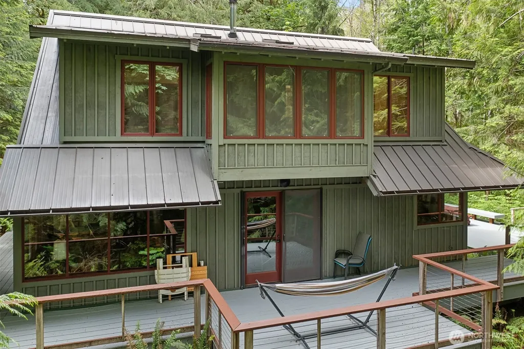 315 Coyote Road Brinnon WA 98320