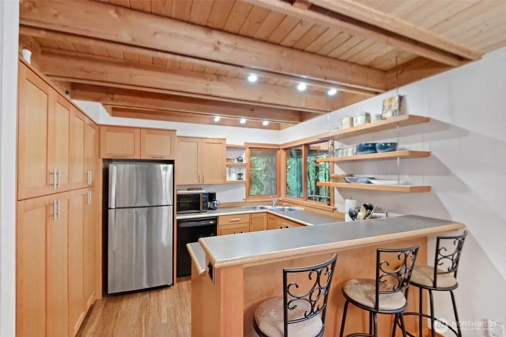 315 Coyote Road Brinnon WA 98320