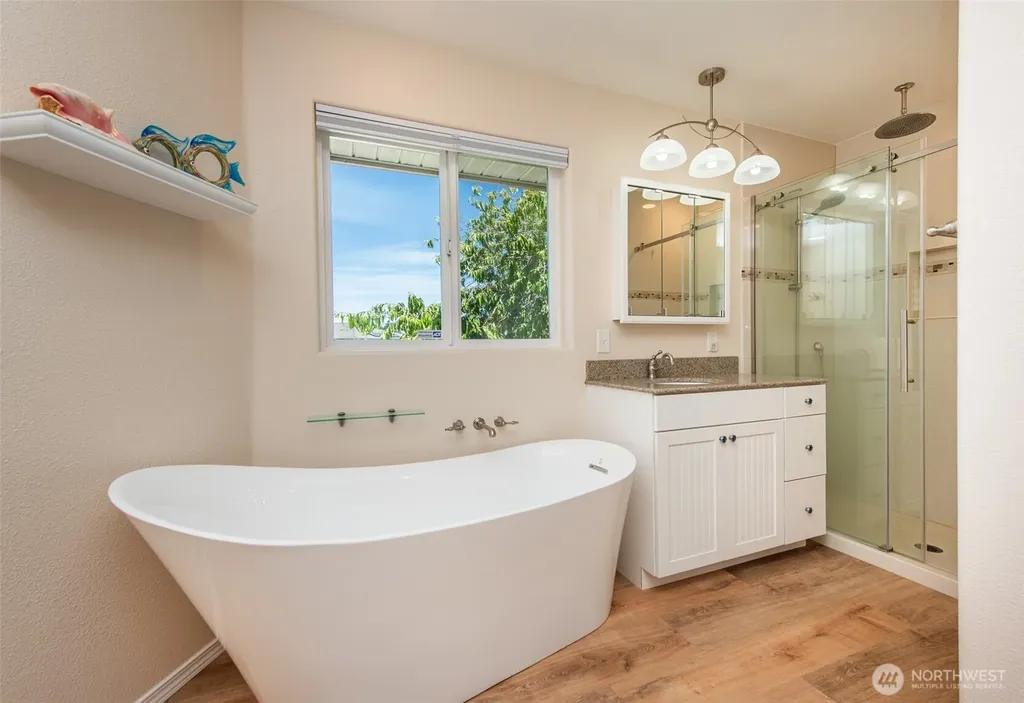 73 Greywolf Road Sequim WA 98382