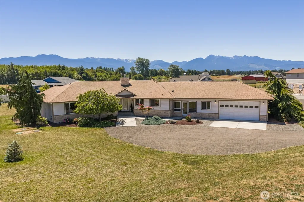 73 Greywolf Road Sequim WA 98382