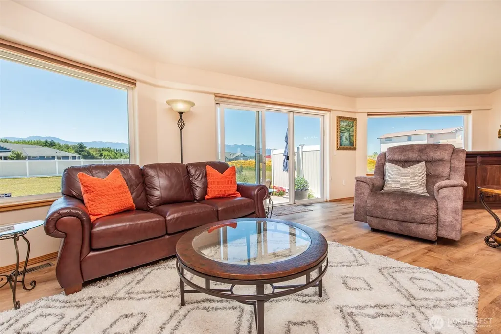 73 Greywolf Road Sequim WA 98382