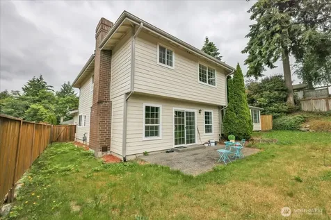 32027 11th Avenue SW Federal Way WA 98023