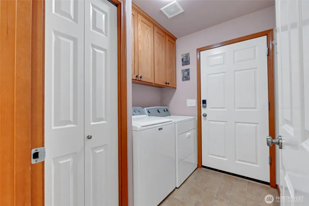 451 Rhododendron Drive Sequim WA 98382