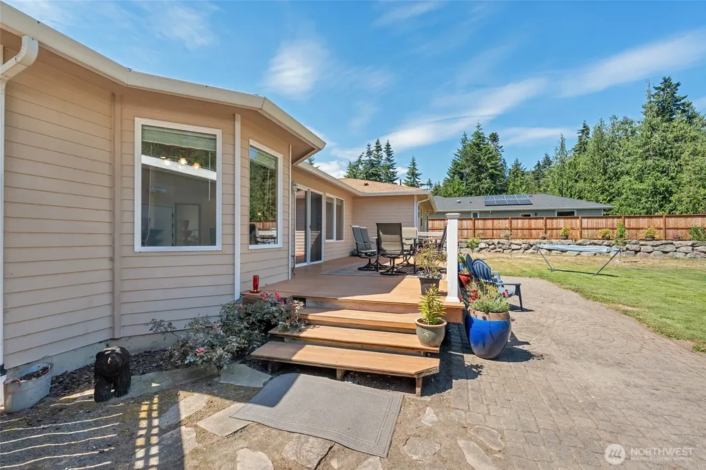451 Rhododendron Drive Sequim WA 98382