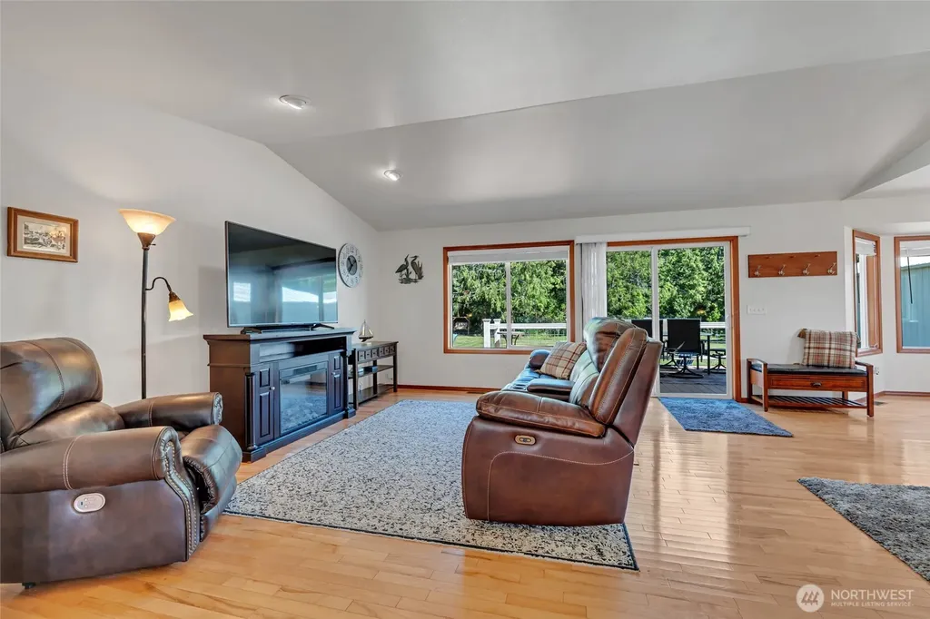 451 Rhododendron Drive Sequim WA 98382