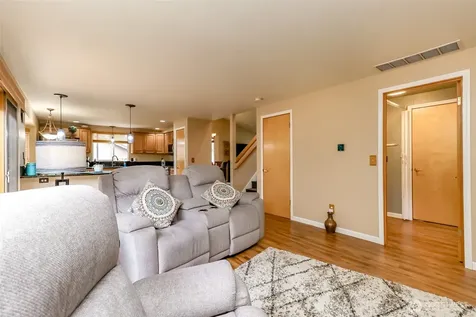 1615 57th Avenue NE Tacoma WA 98422