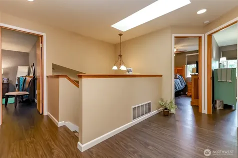 1615 57th Avenue NE Tacoma WA 98422