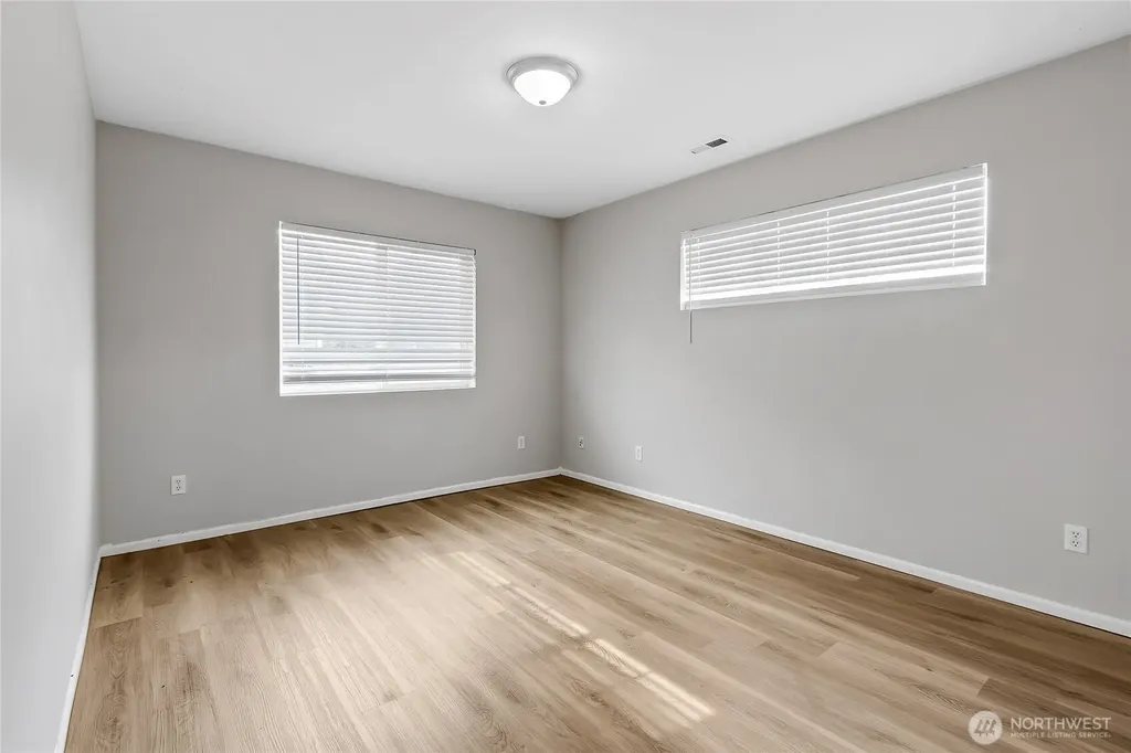 3240 Destination Avenue E Fife WA 98424