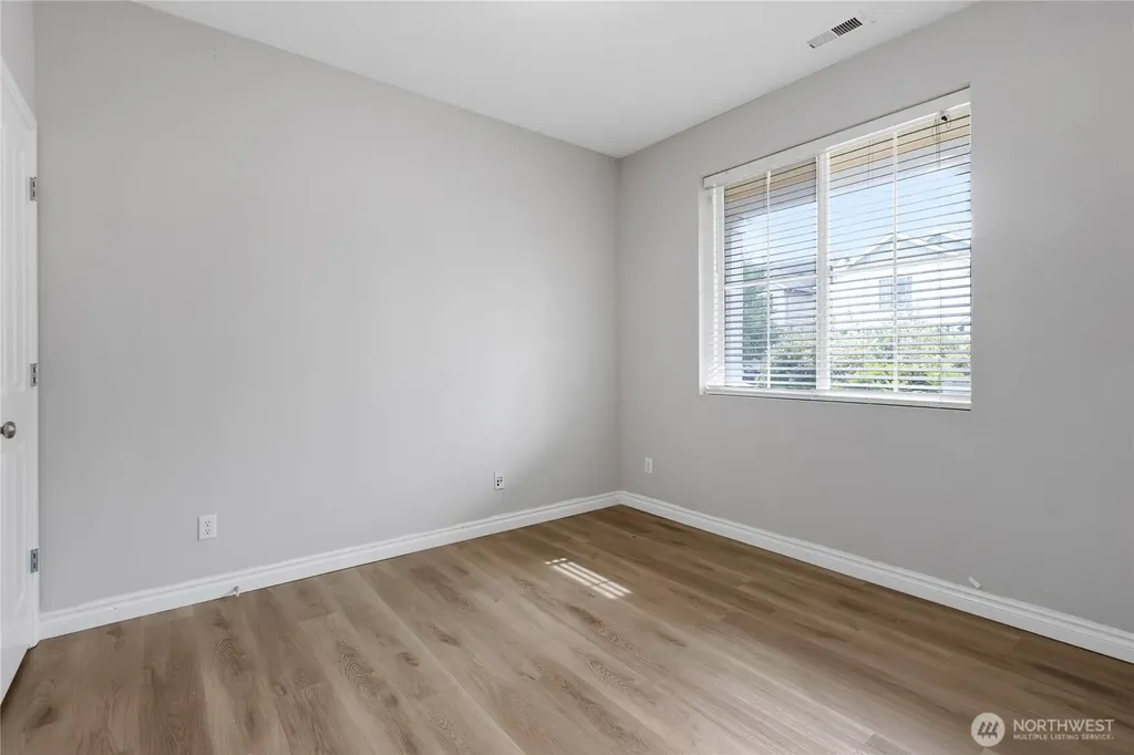 3240 Destination Avenue E Fife WA 98424