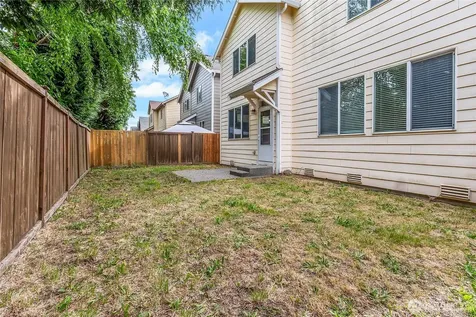 3240 Destination Avenue E Fife WA 98424