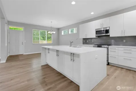 3240 Destination Avenue E Fife WA 98424