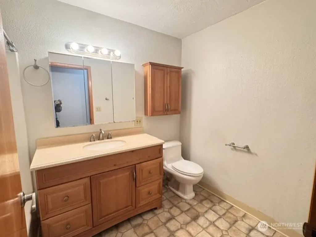 618 SW Chehalis Avenue Chehalis WA 98532