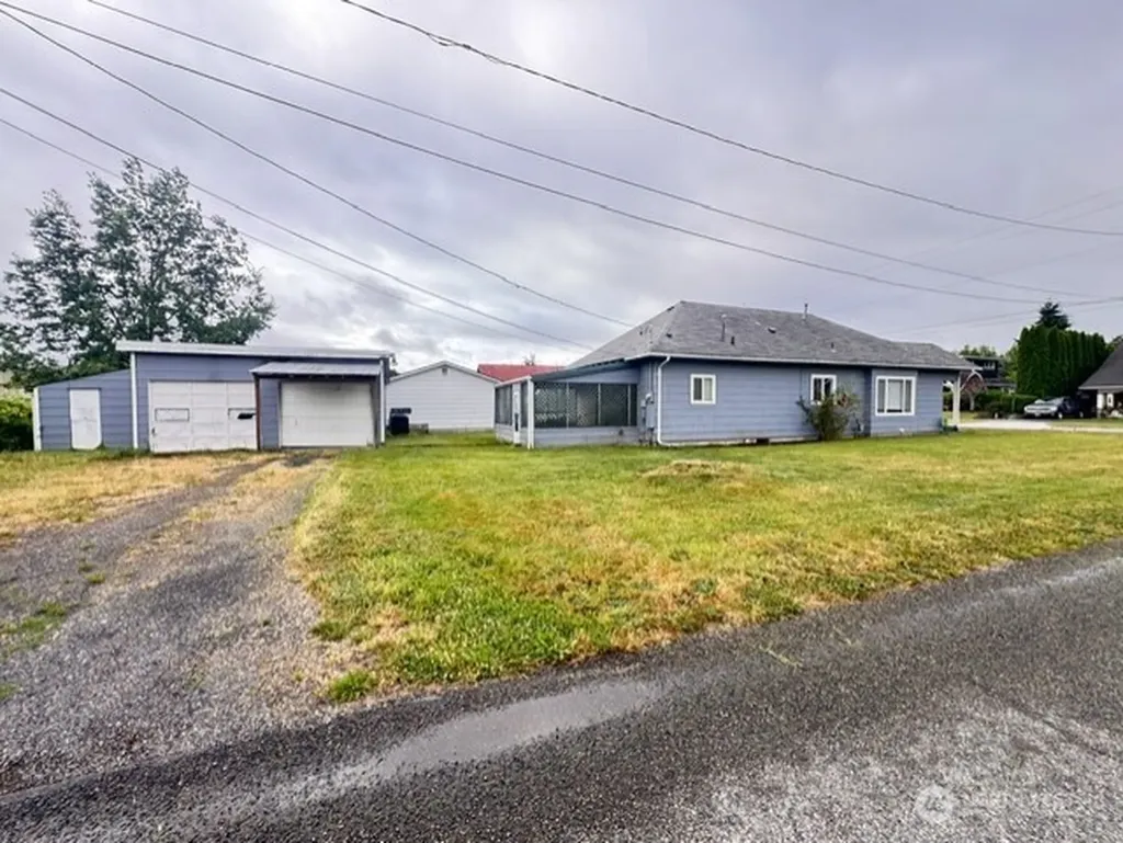 618 SW Chehalis Avenue Chehalis WA 98532