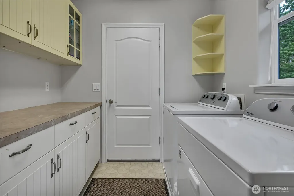 18626 Tapaderos Street SE Yelm WA 98597