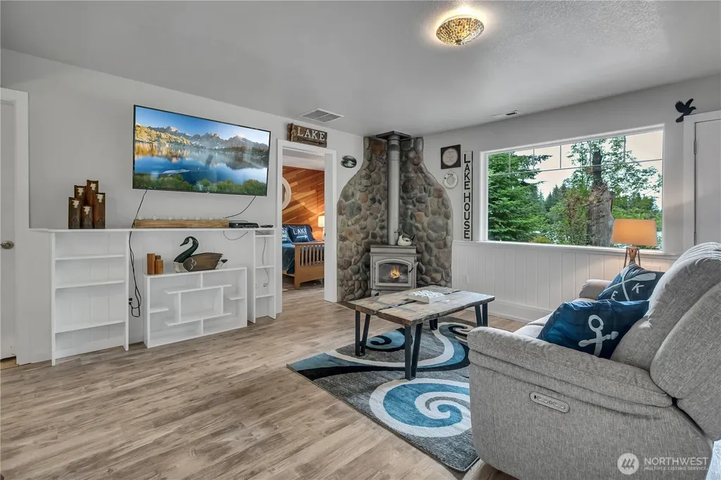 18626 Tapaderos Street SE Yelm WA 98597