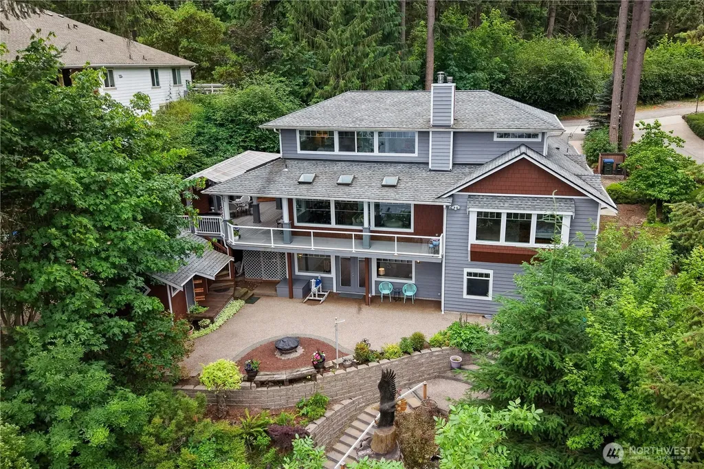 18626 Tapaderos Street SE Yelm WA 98597