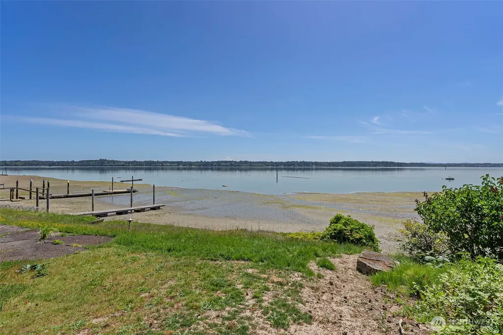2417 Beach View Lane NW Olympia WA 98502