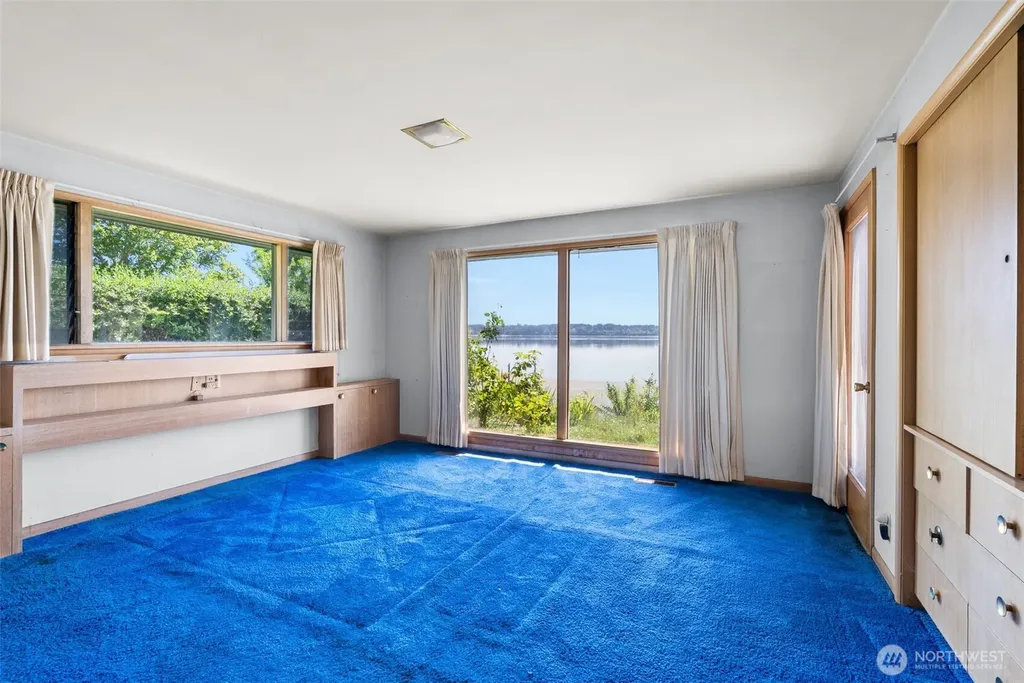2417 Beach View Lane NW Olympia WA 98502