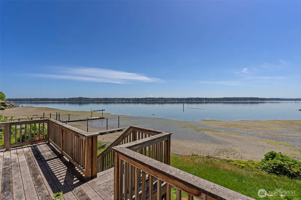 2417 Beach View Lane NW Olympia WA 98502