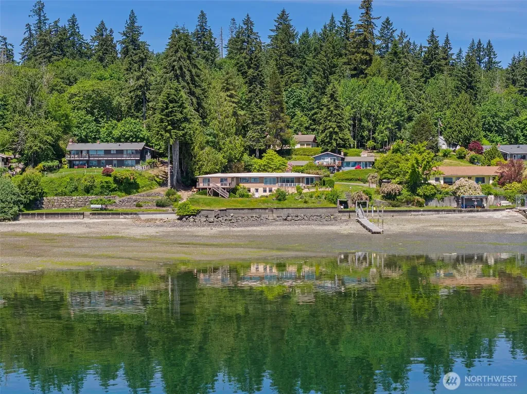 2417 Beach View Lane NW Olympia WA 98502